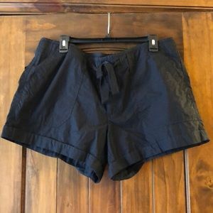 Women’s Black Casual shorts